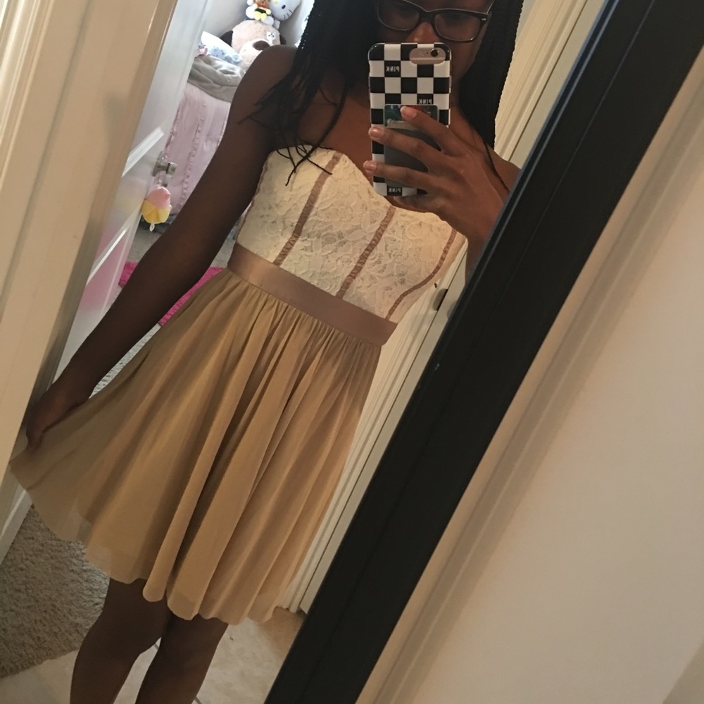 Strapless White & Tan Casual Dress